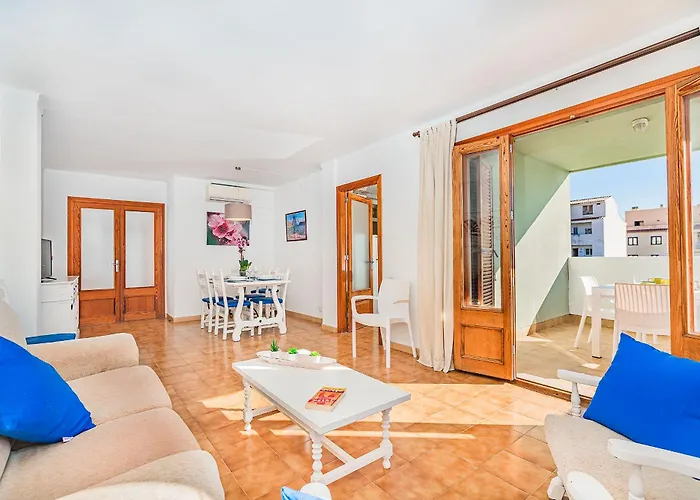 - Penthouse Bressol * Port de Pollença